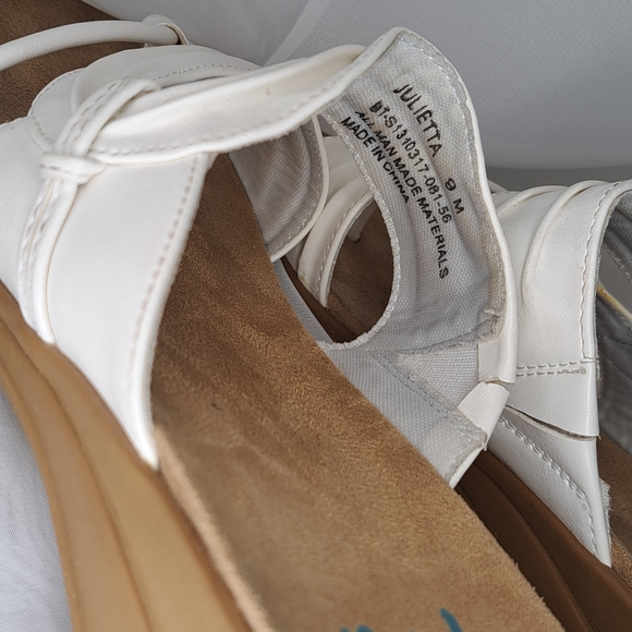 sandals 👡 Yuu for women white color size 9M - Picture 6 of 10